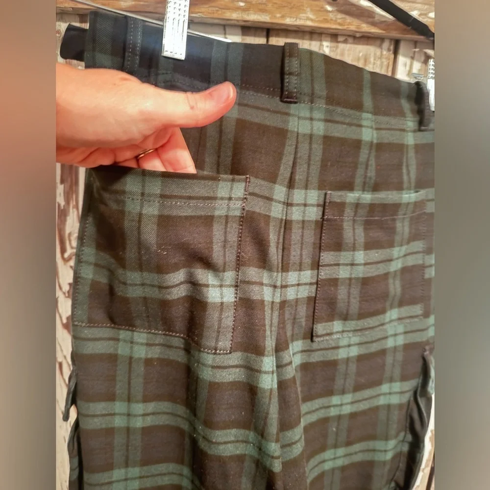 Free People Plaid Cropped Pants Green Size 4